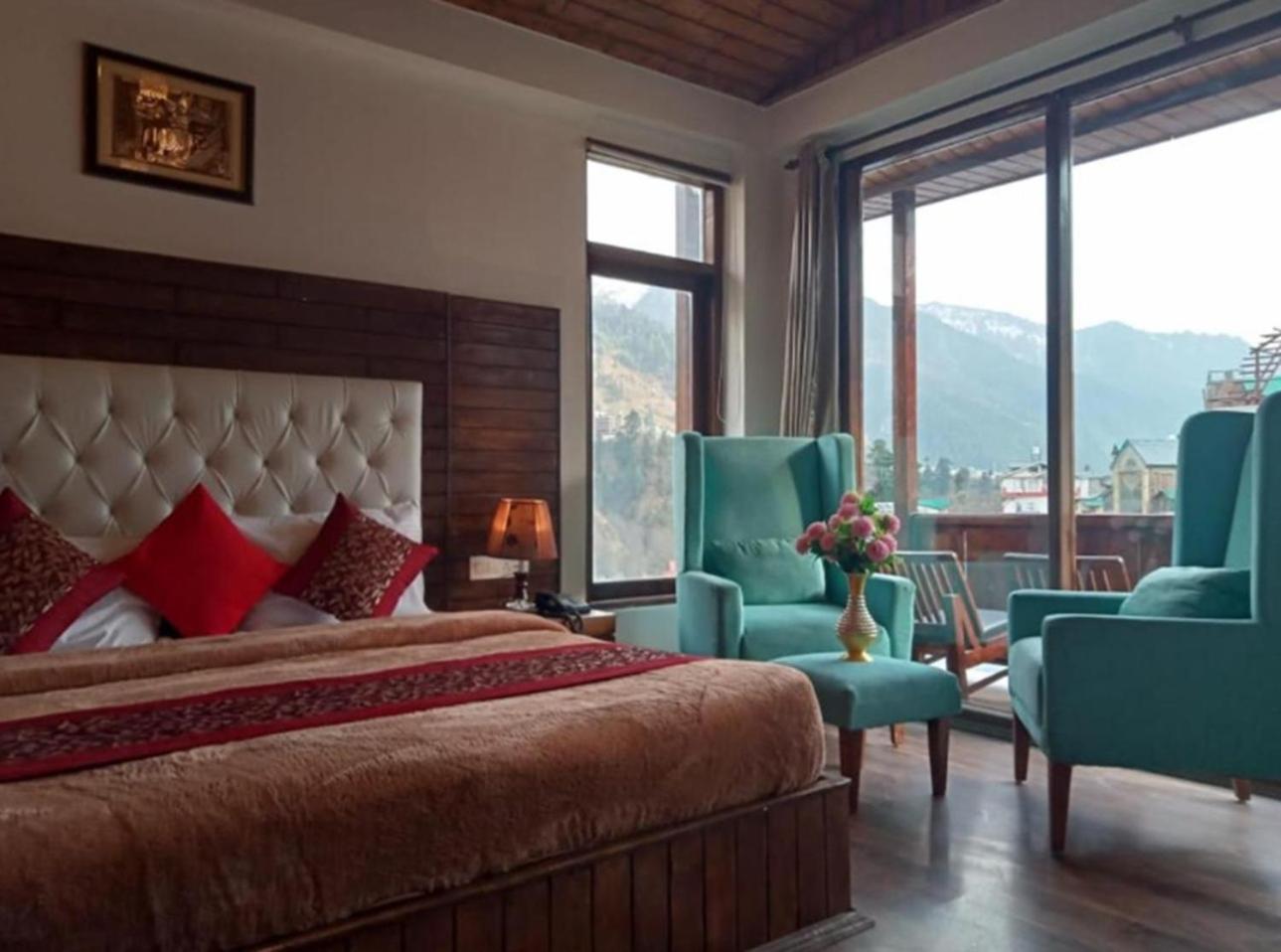 The Spruce Mansion Hotel Manali  Bagian luar foto
