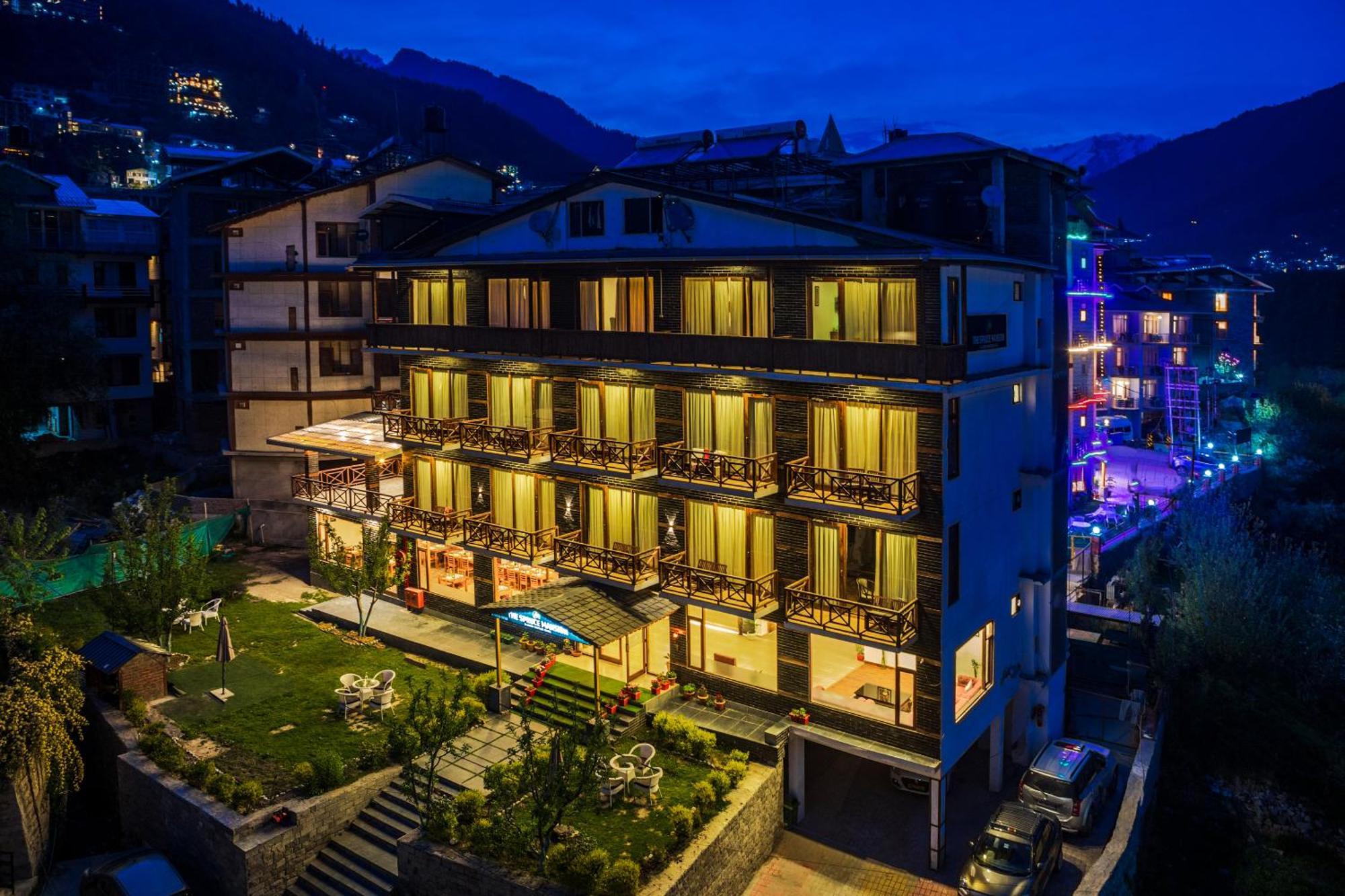 The Spruce Mansion Hotel Manali  Bagian luar foto